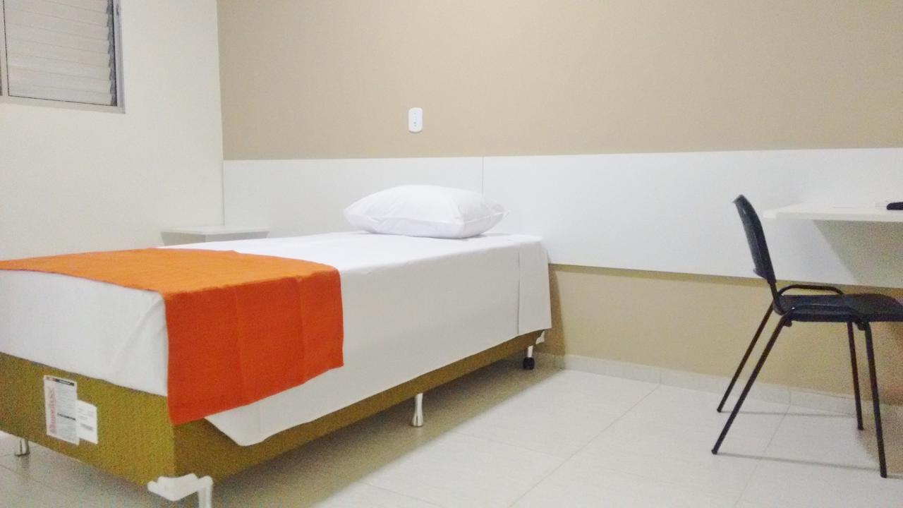 Casas Novas Hotel Penápolis Exteriör bild